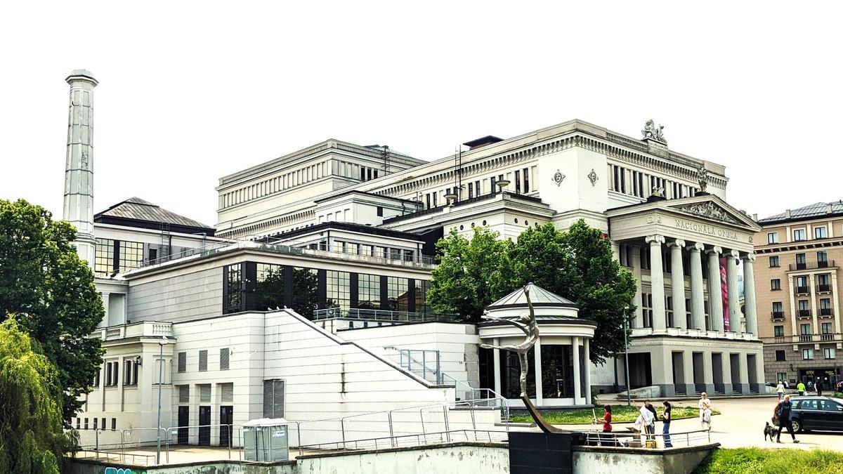 Teatro de la Ópera Nacional.