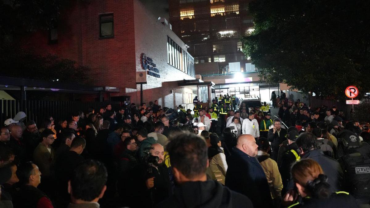 Miguel Uribe permanece ingresado en el hospital de la Fundación Santa Fe de Bogotá