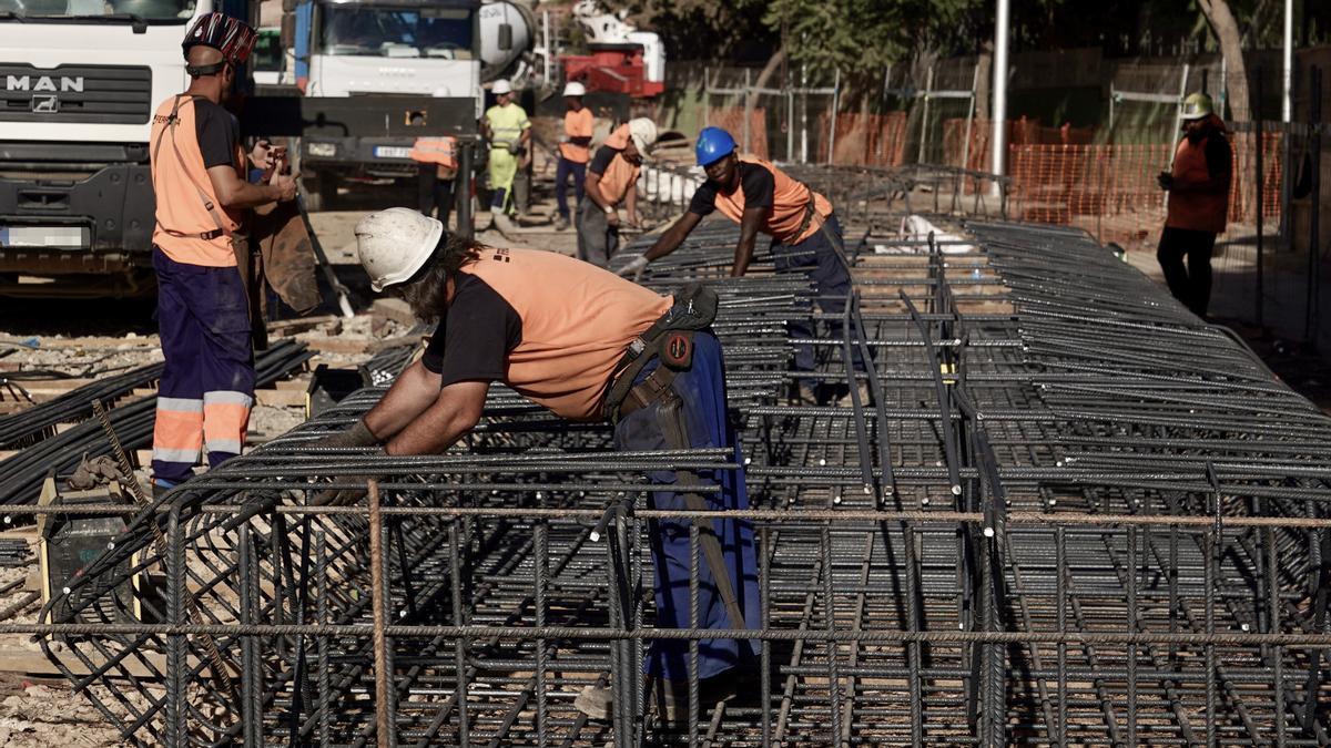 Operarios de la construcción.
