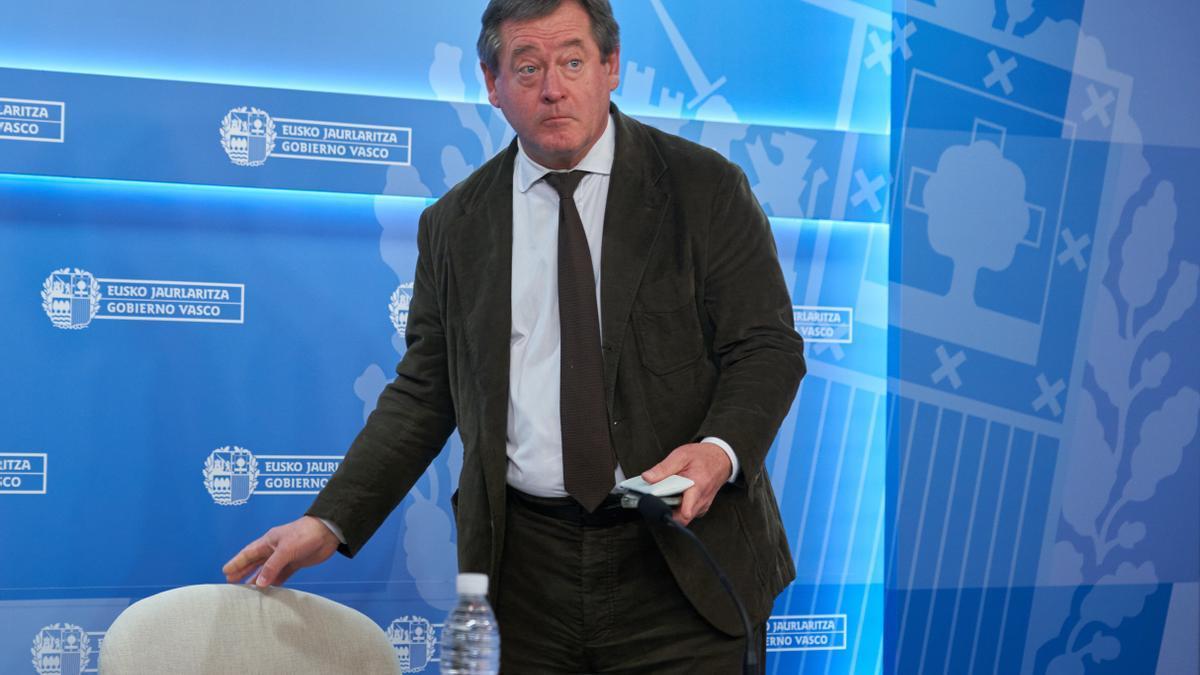 El portavoz del Gobierno vasco, Bingen Zupiria, en una comparecencia tras un Consejo de Gobierno.