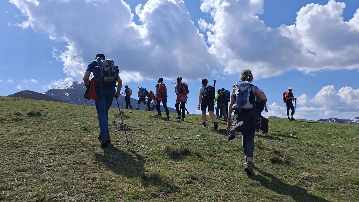 La primera actividad de la jornada será una salida al monte