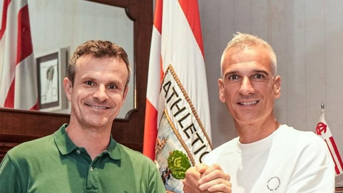 Javi Lerga entrenatzaile nafarrak zuzenduko du Athletic Cluben emakumezkoen lehen taldea.