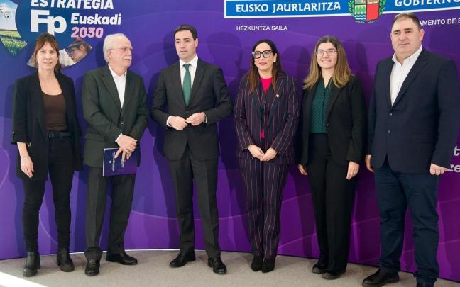 Acto de prensentación de la Estrategia FP Euskadi 2030 en la Torre Iberdrola.