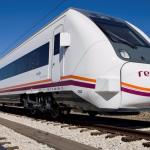 Tren de Media Distancia en una imagen de archivo.