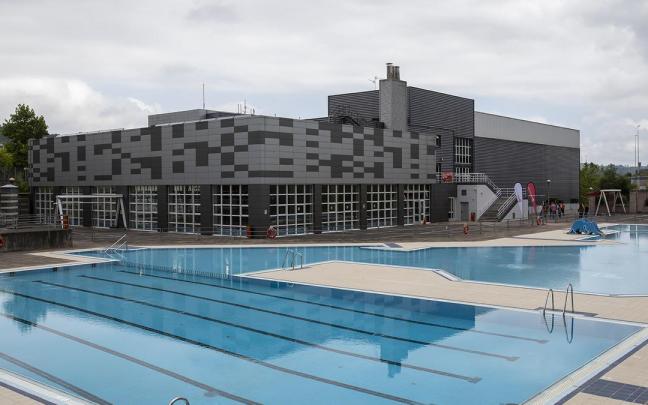 Imagen de archivo de las piscinas municipales de El Fango, en Bilbao
