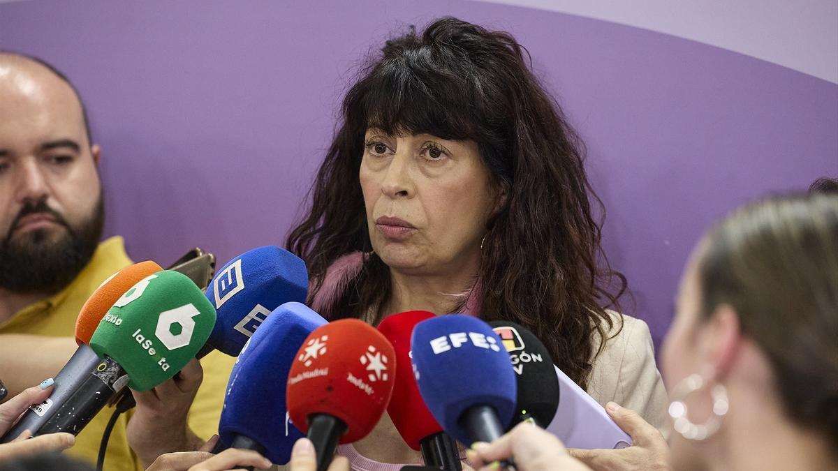 La ministra de Igualdad, Ana Redondo, tras presidir el Comité de Crisis por el repunte de la violencia machista, 10 de julio de 2025.