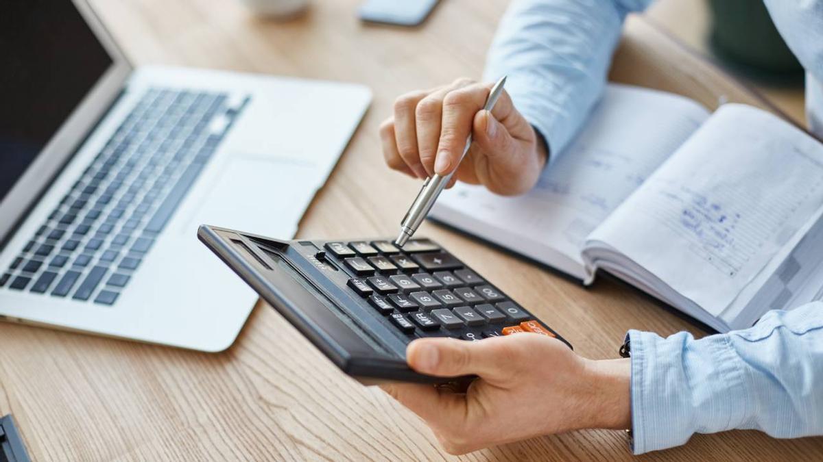 Cómo cambiar el dinero de un banco a otro