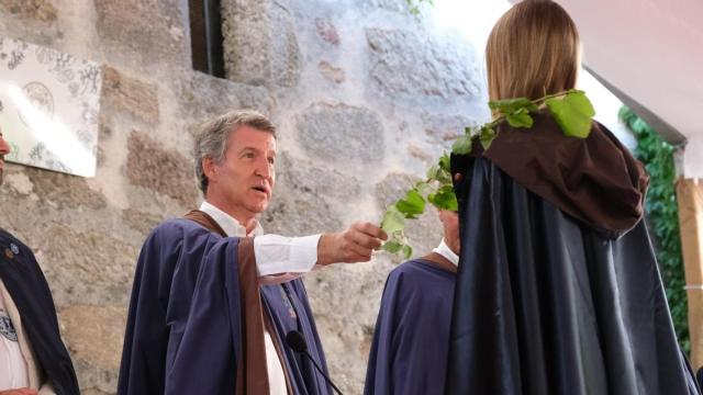 El presidente del Partido Popular, Alberto Núñez Feijóo, en la fiesta del Albariño