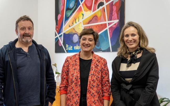 Bernar Lemos, Aizpea Otaegi e Izaskun Goñi / N.G. Bernar Lemos, Aizpea Otaegi e Izaskun Goñi