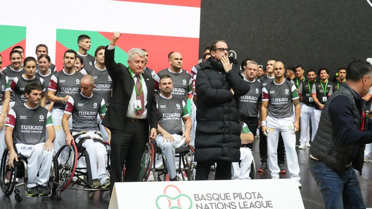 Inauguración de la Liga de Naciones de 36 metros en el frontón Bizkaia