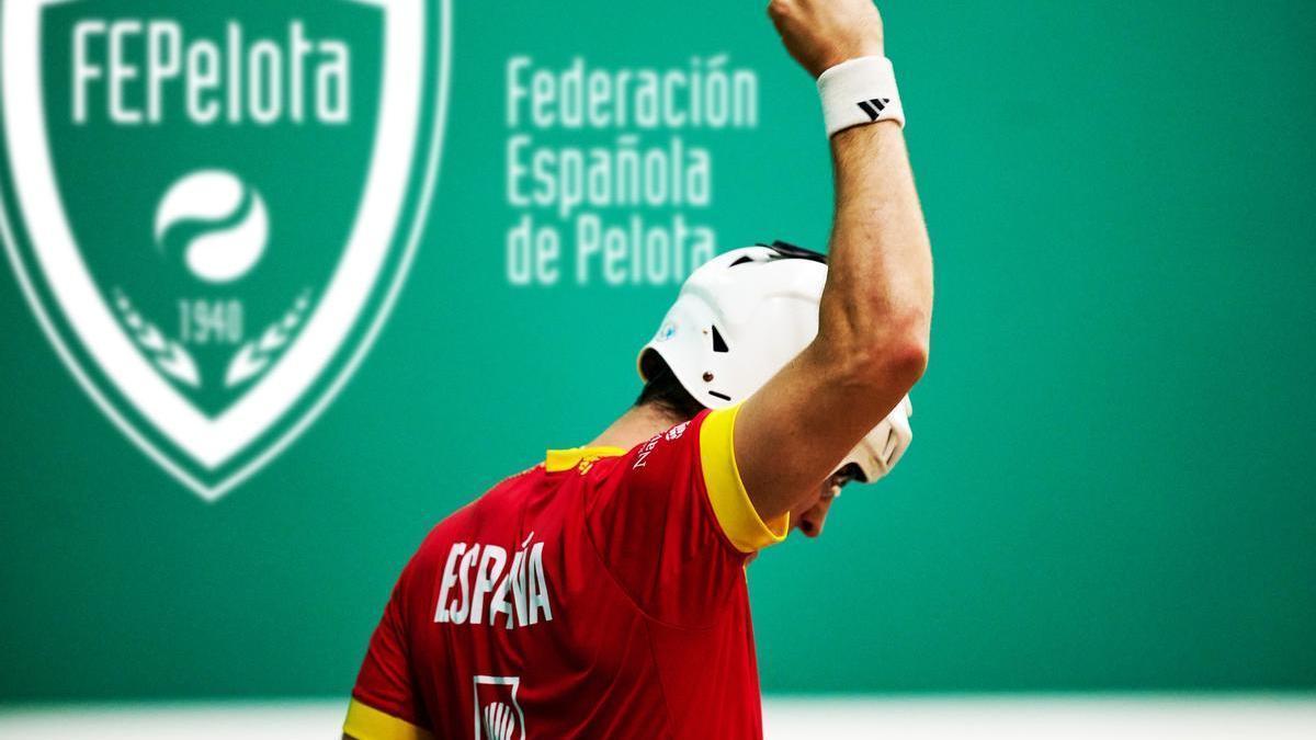 La Federación Española de Pelota seguirá en competiciones oficiales organizadas por la FIPV para el período 2025-2026.