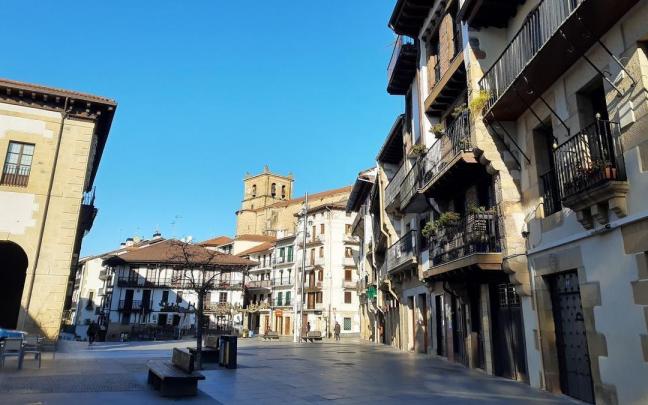 La plaza Doneztebe / N.G. La plaza Doneztebe