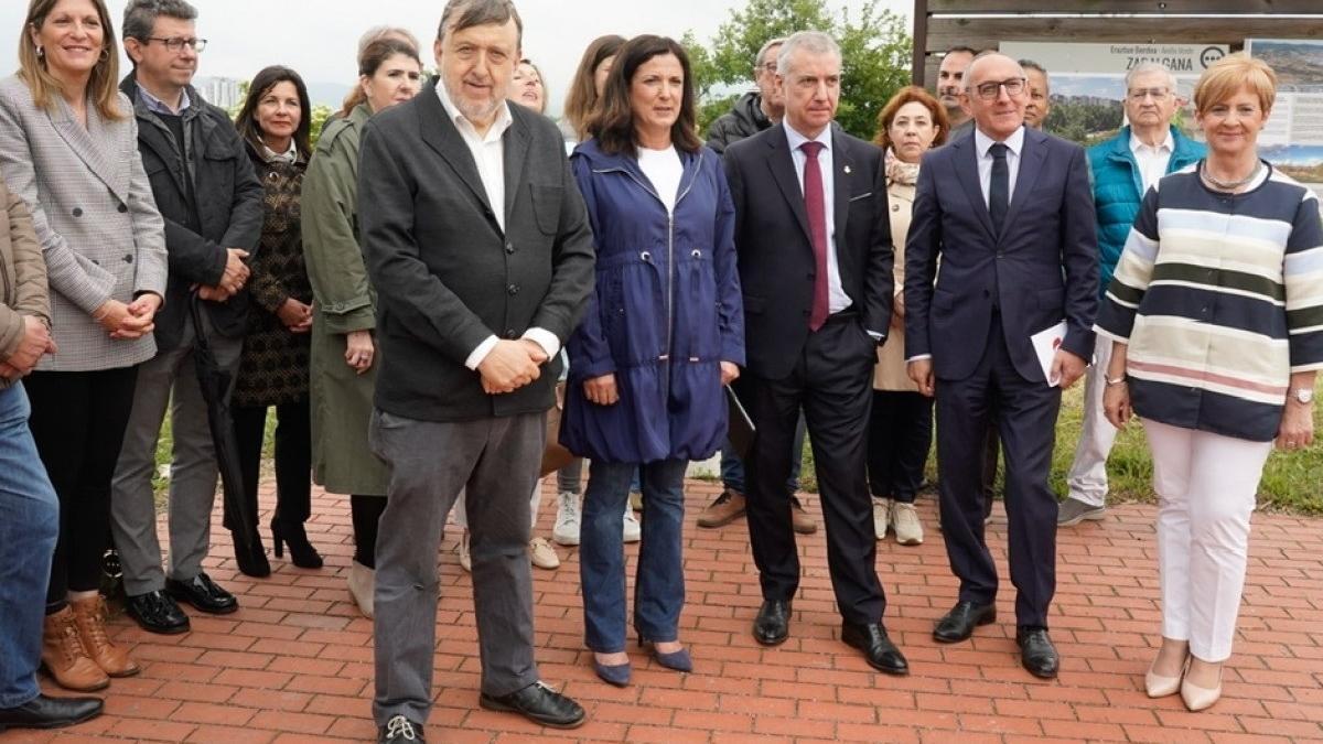 Acto electoral del PNV con Iñigo Urkullu y los candidatos en Araba y Vitoria - Gasteiz.