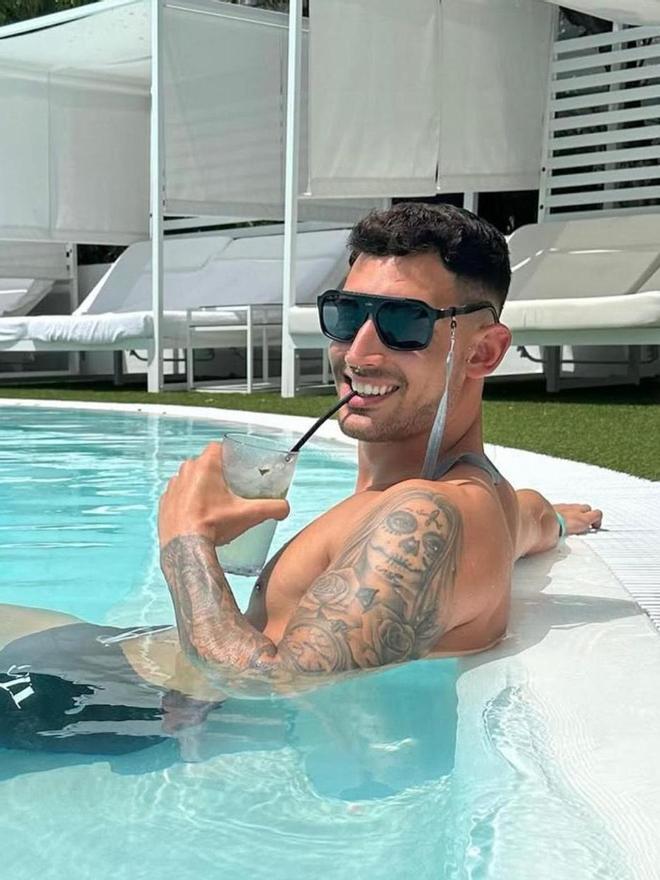 Adrián Morente, Mister Álava.