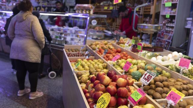 Ir al supermercado resulta cada vez más caro pese a la contención de la inflación.