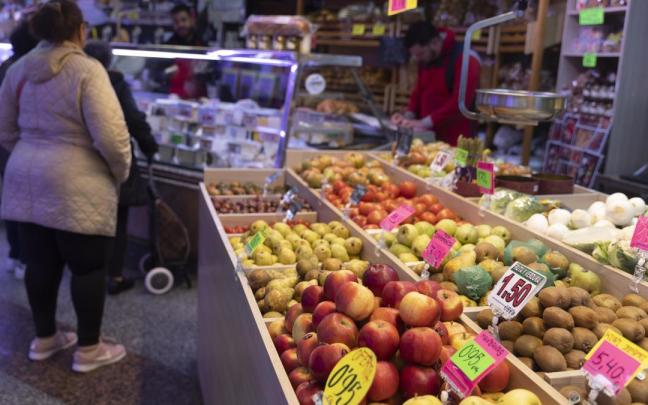 Ir al supermercado resulta cada vez más caro pese a la contención de la inflación.