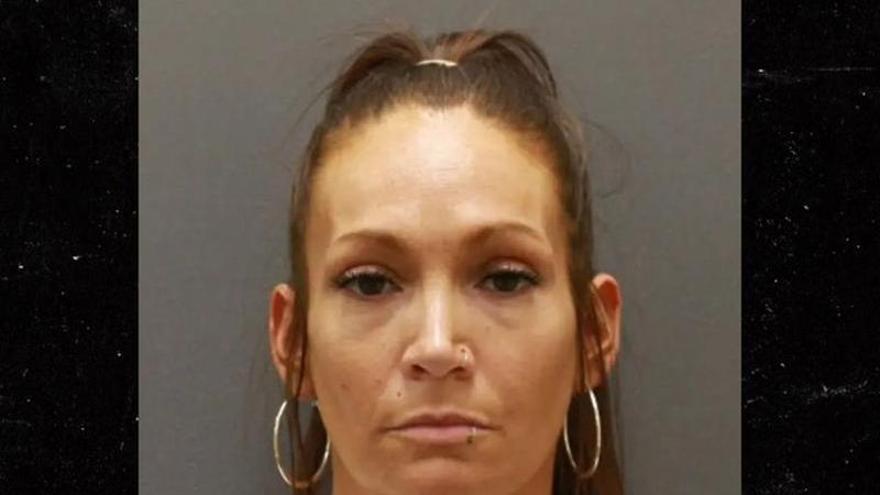 Cyrena Anne Quast, la mujer que guarda un parecido a Jennifer López