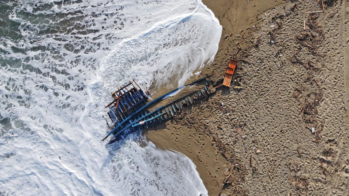 Imagen del naufragio ocurrido a finales de febrero en Calabria.