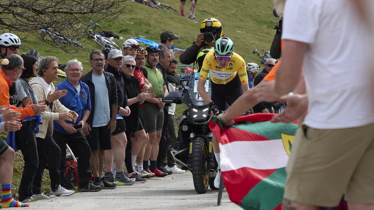 Paul Seixas, en la subida a San Miguel de Aralar.