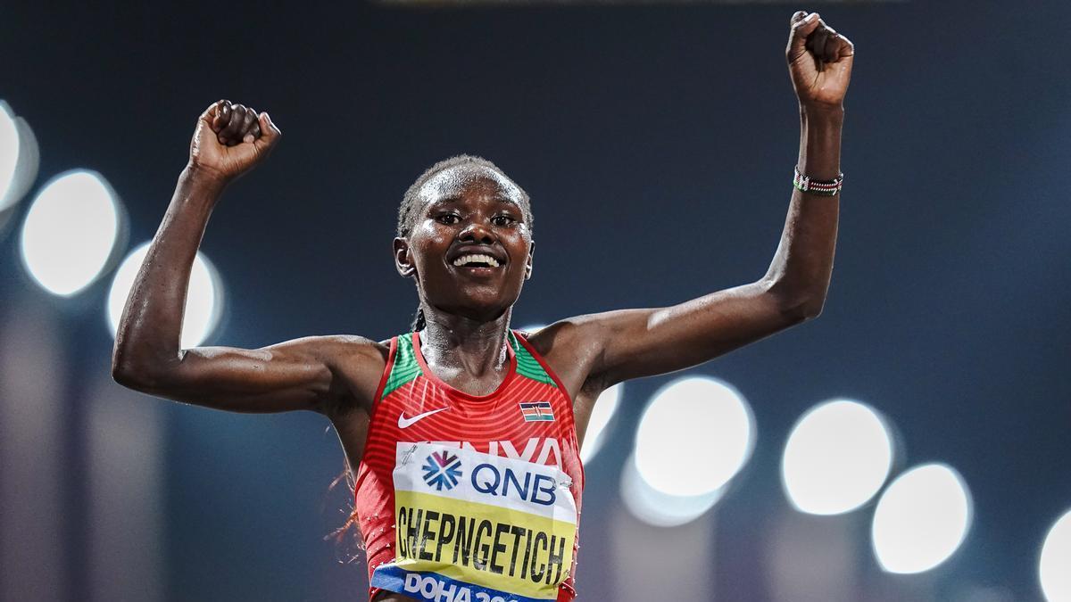 Ruth Chepngetich, récord mundial de maratón que está suspendida por dopaje.