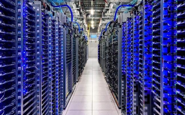 Imagen del interior de un centro de datos