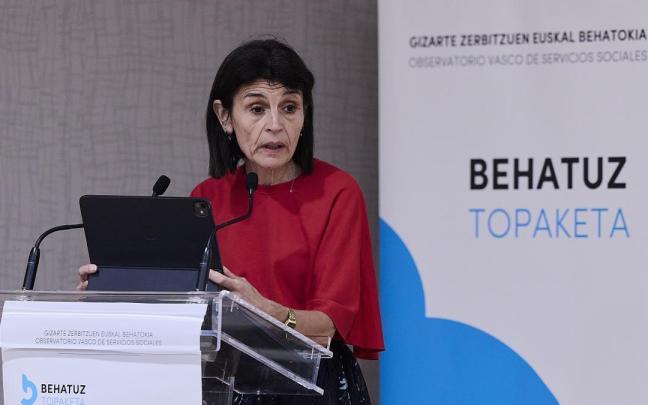 Melgosa interviene en la jornada celebrada este lunes en el Palacio Europa de Gasteiz.