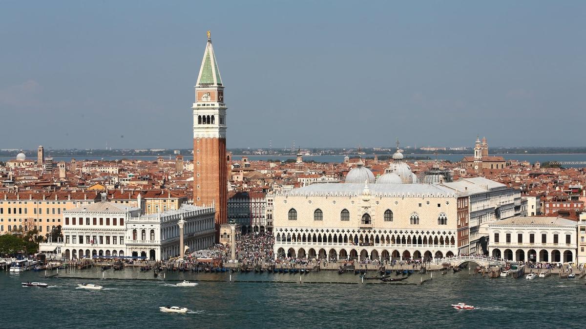 Los servicios de alta velocidad de las línea Venecia-Roma están afectados por la interrupción.