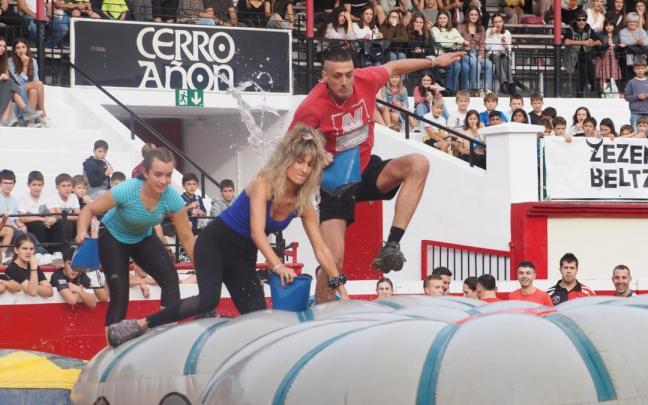 Los equipos participantes en el Grand Prix tendrá que afrontar divertidas pruebas en la plaza de toros.