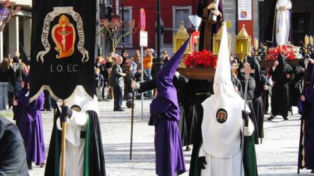 Imagen de archivo de una procesión en Orduña