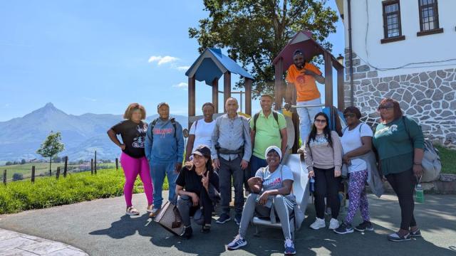 Un grupo del programa Elkar-EKIN Lanean de la comarca de Goierri.
