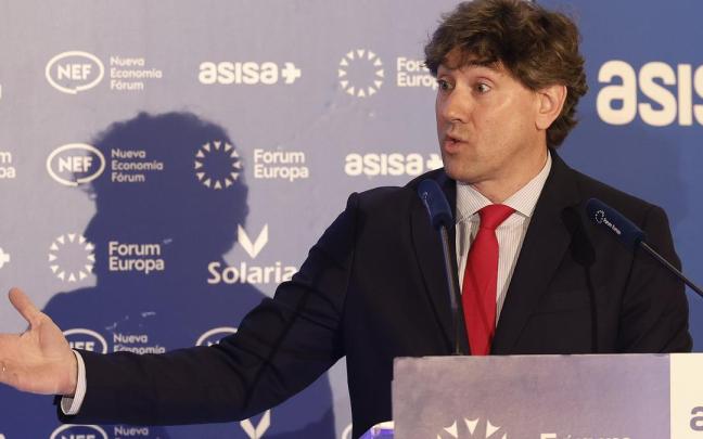 El secretario general del PSE, Eneko Andueza, en el desayuno informativo del Fórum Europa