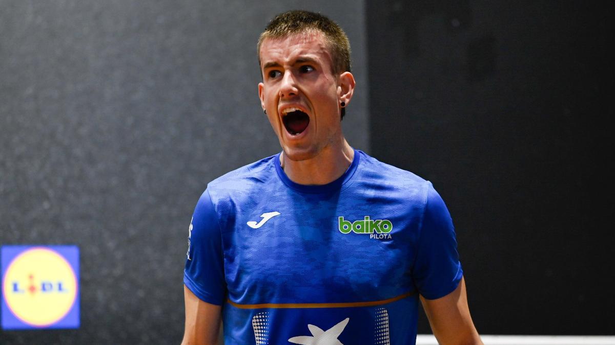 Peña II se clasifica para el Manomanista después de ganar en la previa de Baiko a Jon Mariezkurrena en el frontón Madalensoro de Oiartzun.