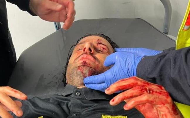 El italiano Fabio Grosso, herido tras los incidentes en Marsella.