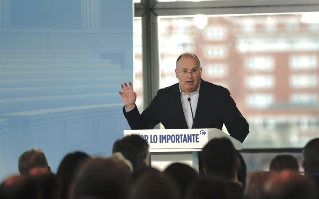 El secretario general del PP, Miguel Tellado, durante la apertura de la 28 Interparlamentaria del PP