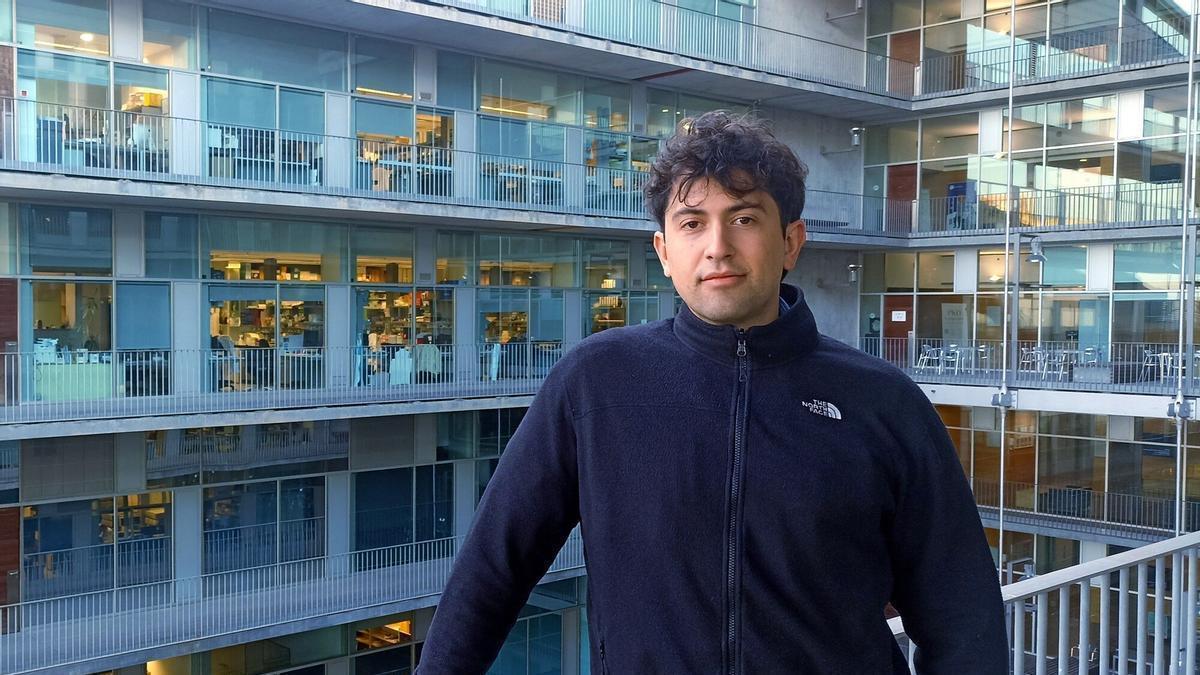 Xabier de Martin ikerlari urretxuarra, Bartzelonako Hospital del Mar institutuan.