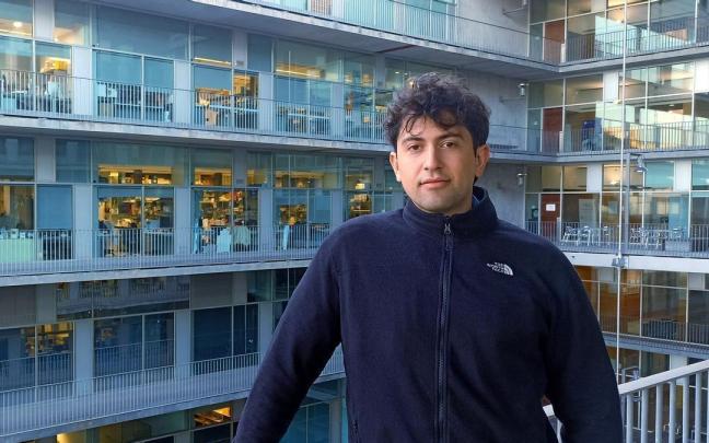 Xabier de Martin ikerlari urretxuarra, Bartzelonako Hospital del Mar institutuan.