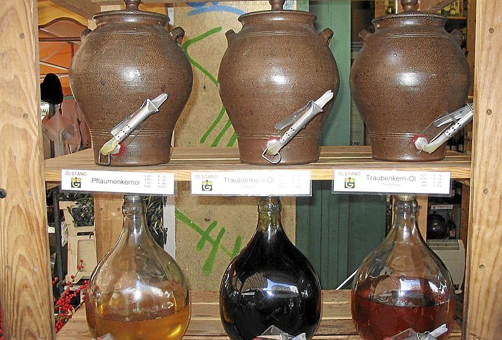 Vinagres caseros de todo tipo.