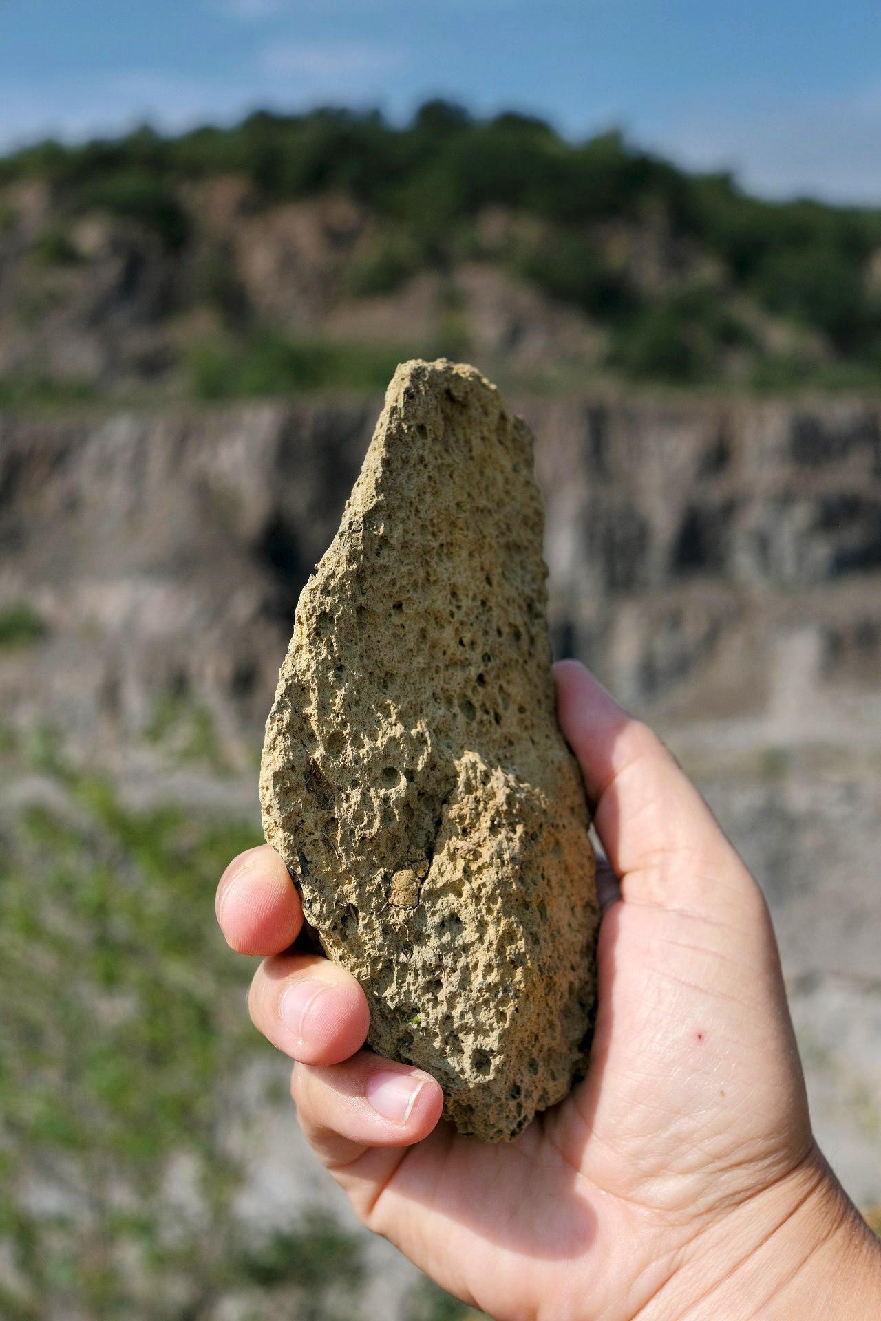 Herramienta de piedra del yacimiento de Korolevo.