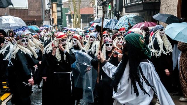 Como manda la tradición las lamiak y atorras animarán las calles