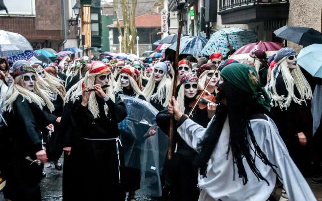 Como manda la tradición las lamiak y atorras animarán las calles