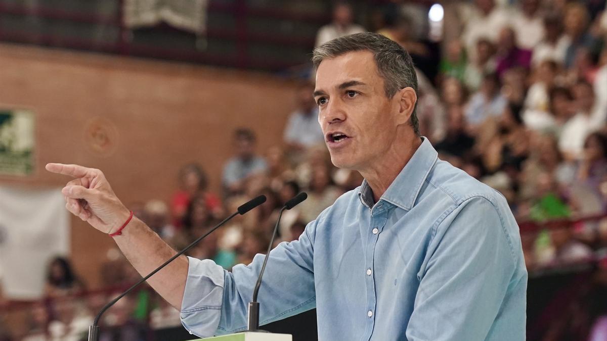 El presidente del Gobierno español, Pedro Sánchez, durante el acto del PSOE en Málaga.