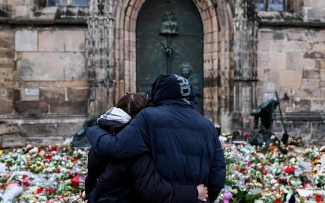 Homenaje a los fallecidos en el atropello masivo en Alemania