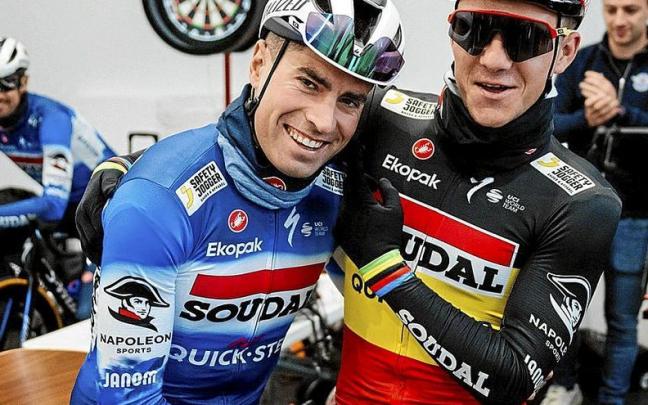 Mikel Landa y Remco Evenepoel bromean durante la concentración del Soudal. / SOUDAL / WOUT BEEL Mikel Landa y Remco Evenepoel bromean durante la concentración del Soudal.