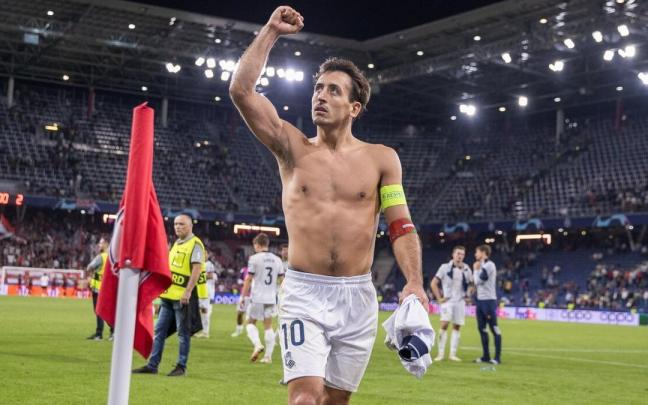 La Real Sociedad brilla con un partidazo en Salzburgo. / LUKAS HUTER / EFE