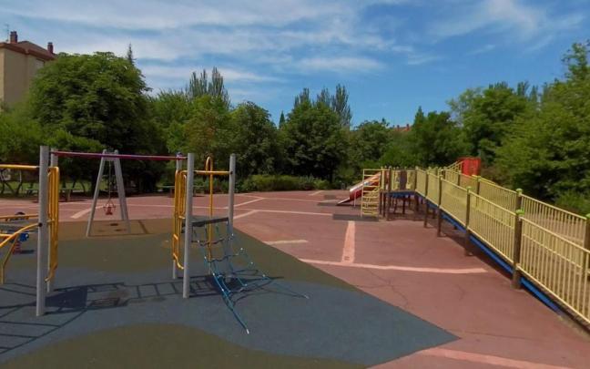 Gasteizko Udalak San Martingo parkeko jolasgunea berrituko du.