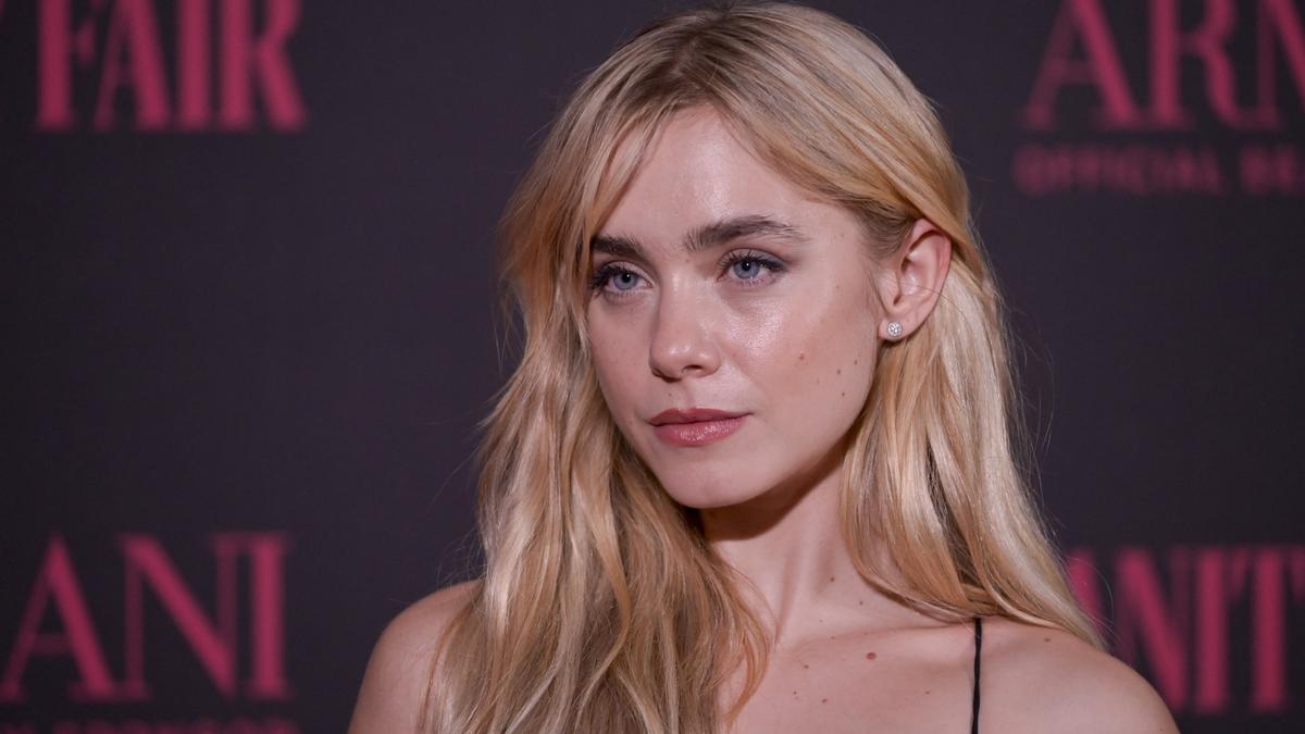 Participó en grupos de teatro en el Gayarre.