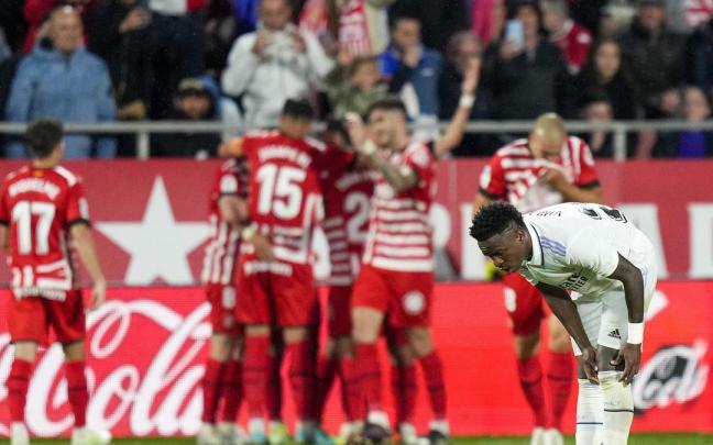 Vinícis Jr (d) durante el encuentro ante el Girona FC. Vinícis Jr (d) durante el encuentro ante el Girona FC.