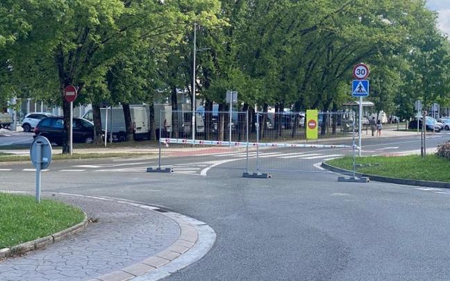 Donostia Ibilbidea, cerrada en la rotonda de la Kupela