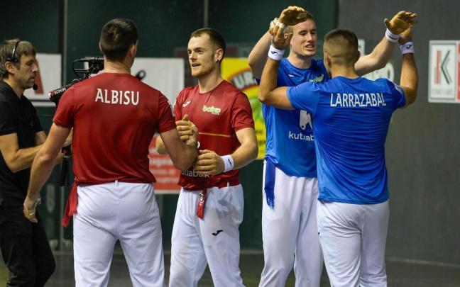 En imágenes: Larrazabal-Mariezkurrena II superan a Laso-Albisu en la tercera jornada del Campeonato de Parejas.