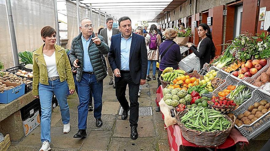 La ministra de Política Territorial y portavoz del Gobierno, Isabel Rodríguez, ayer en Santiago de Compostela.